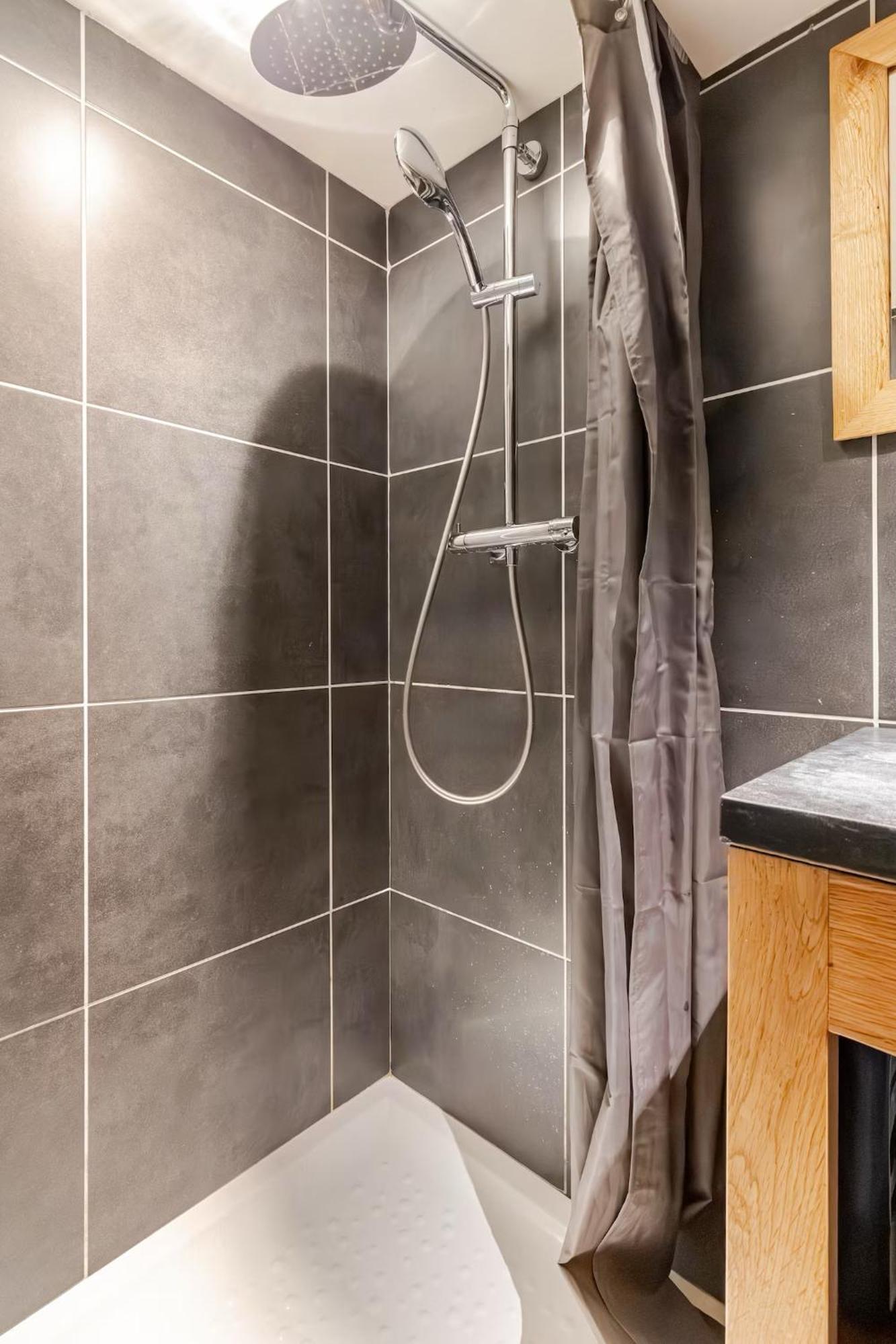 Appartement De Charme Aux Carmes